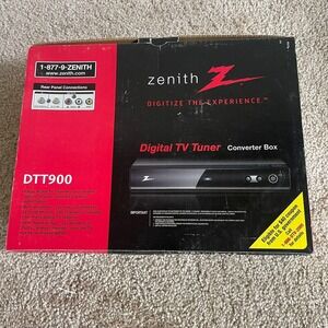 Zenith DTT900 Digital TV Tuner Converter Box DTV Receiver w/ remote
